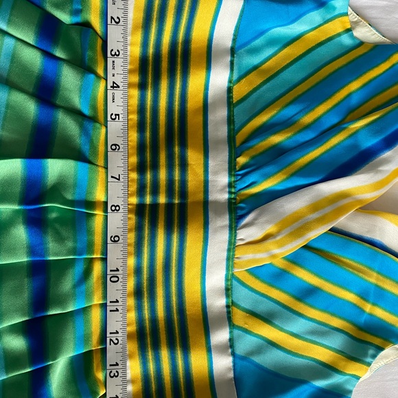Silk Multicolour dress - Picture 8 of 9